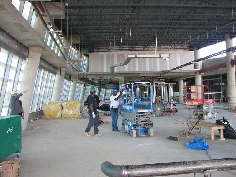 Looking west along the front wing of the fourth floor: HPC/OPC front office areas